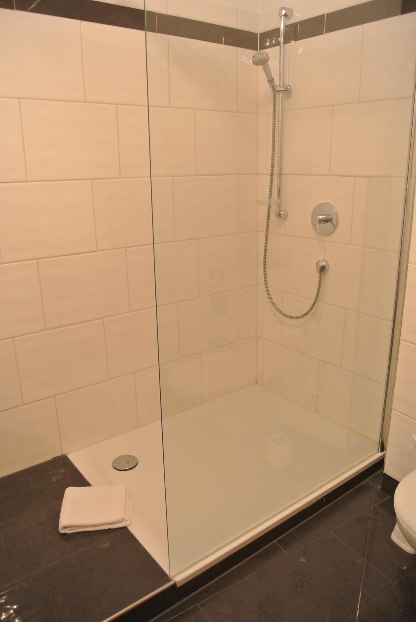 Gaestehaus Sektstuuf St. Laurentius ライヴェン 部屋 写真